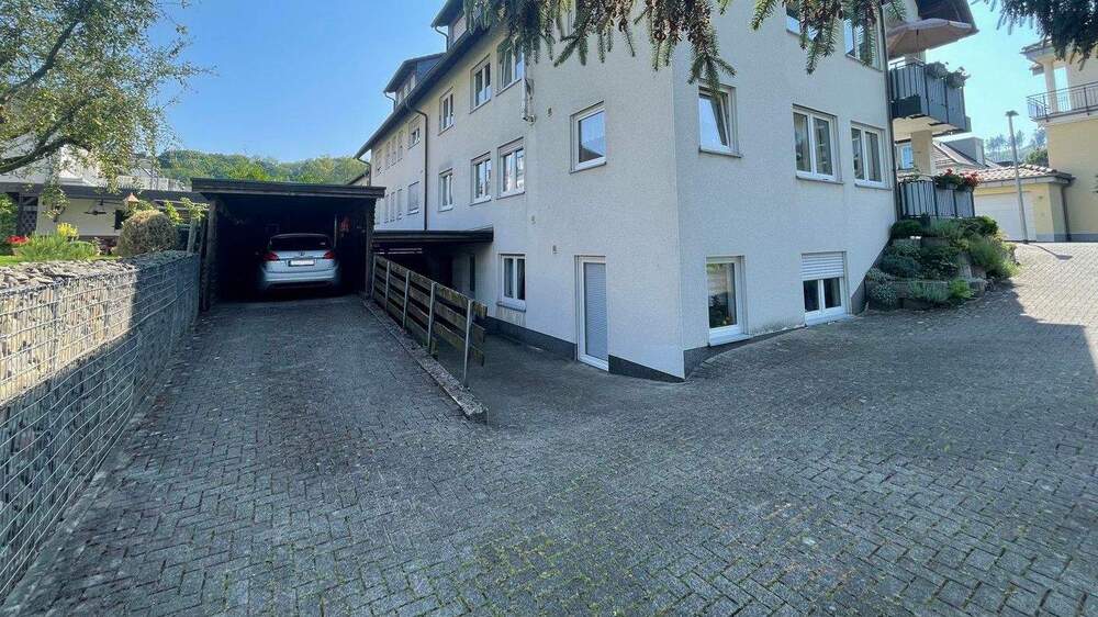 Gemütliche Stadtwohnung mit Balkon 4 zimmer