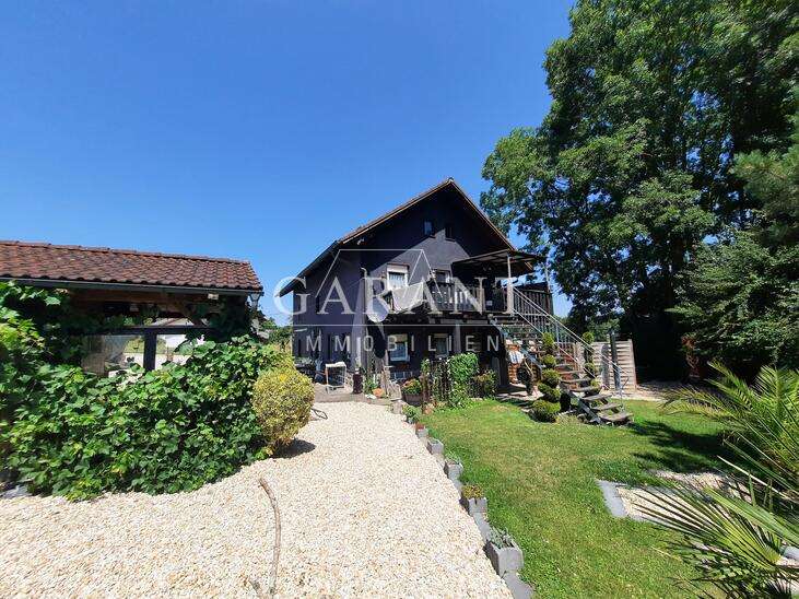 Haus zum Kaufen in Fürstenzell 325.000 € 100 m²