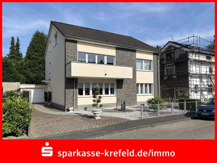Haus zum Kaufen in Düsseldorf 859.000 € 248 m²