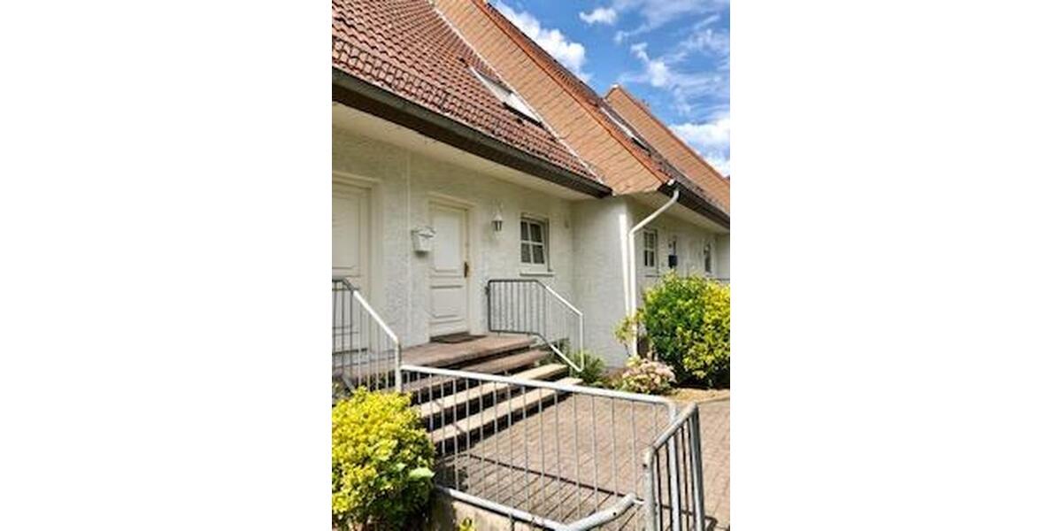 Reihenhaus Wiesbaden Südost - 5 Zimmer, 149 m&sup2;, 2.818&euro; | Angebot:26167918