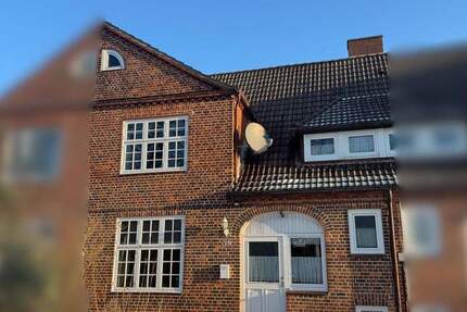 Haus Brunsbüttel - 3 Zimmer, 115 m&sup2;, 239.000&euro; | Angebot:24781202