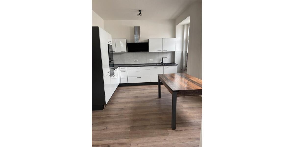 Erdgeschoßwohnung Remscheid Gemarkung Bergisch Born - 3 Zimmer, 90 m&sup2;, 1.250&euro; | Angebot:25974606