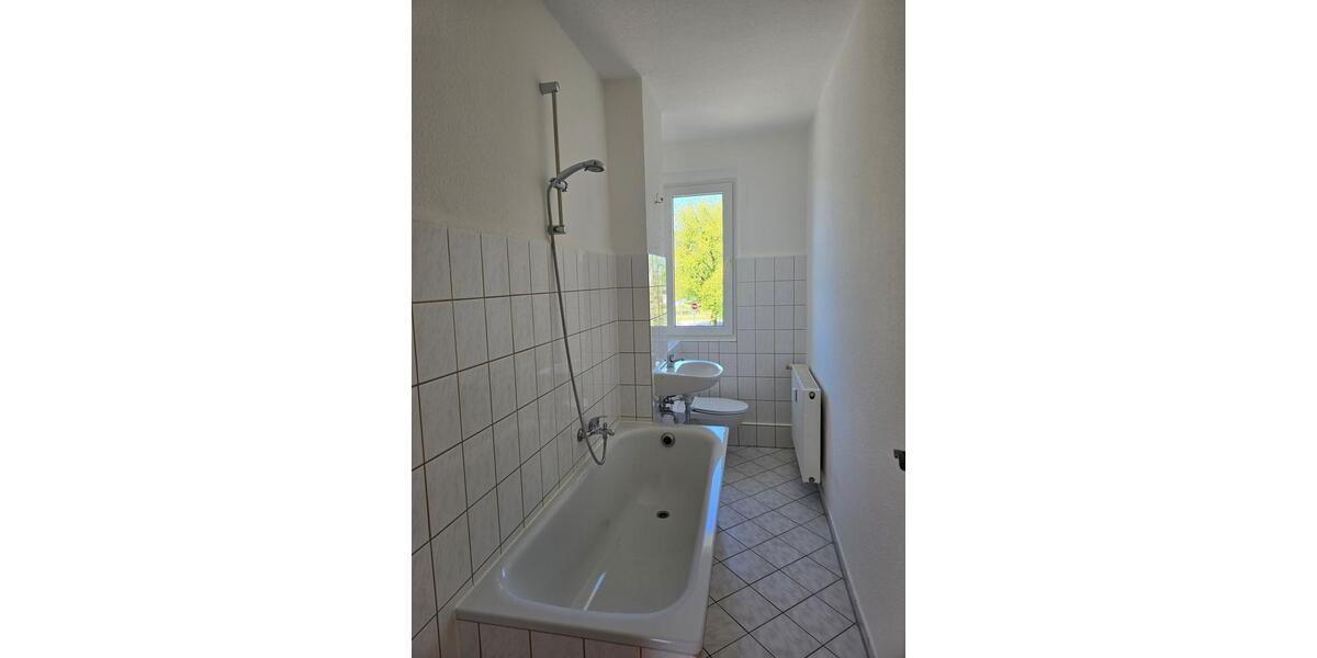 Etagenwohnung Kalbe (Milde) - 2 Zimmer, 46 m&sup2;, 235&euro; | Angebot:26448709