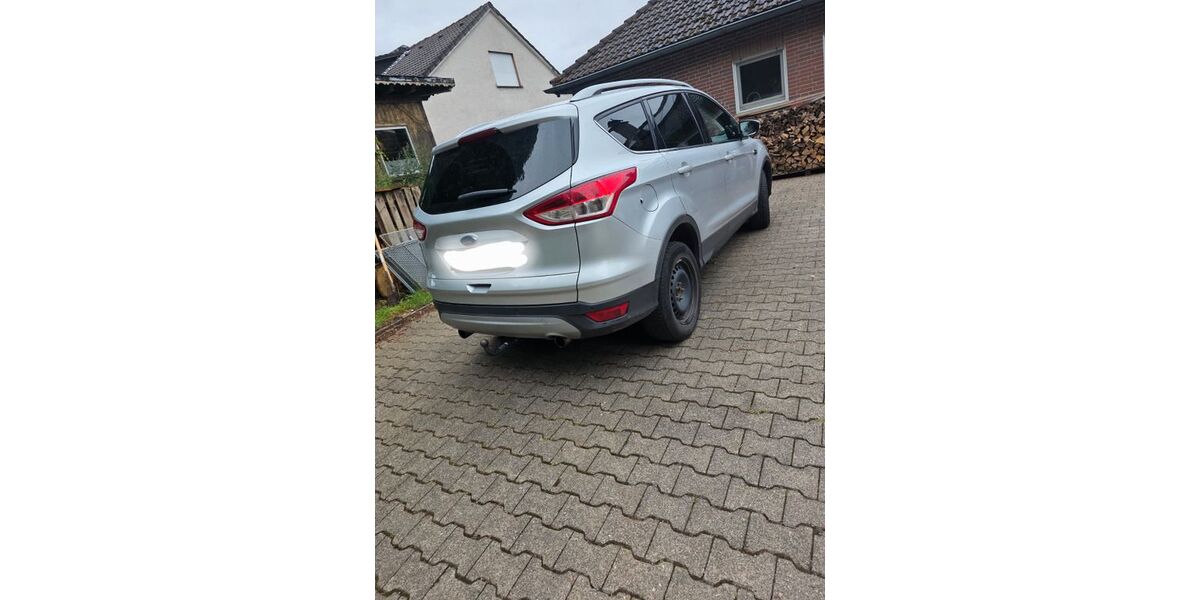 Ford Kuga 148.000 km 10.490 &euro; Schieder-Schwalenberg 32816