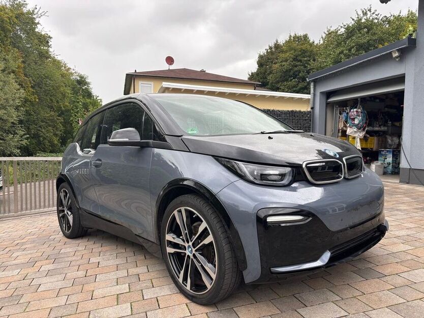 i3