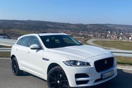 Jaguar F-Pace 103.000 km 18.500 &euro; Würzburg 97084