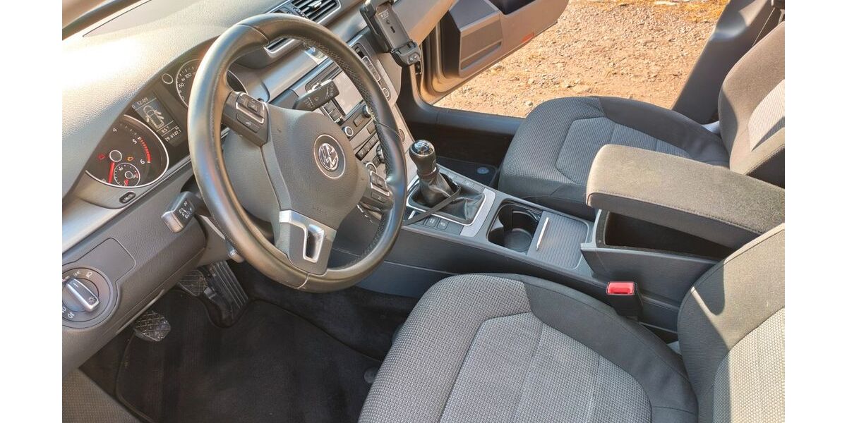 VW Passat Variant 263.000 km 4.490 &euro; Rosshaupten 87672