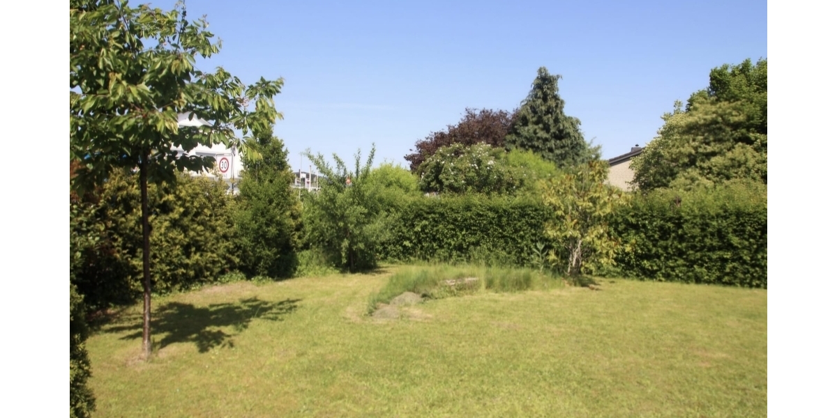 3D-Rundgang: Zeitlos modern wohnen – kernsaniertes Einfamilienhaus im Herzen von Geilenkirchen - Doppelhaushälfte Geilenkirchen | Angebot:27070623
