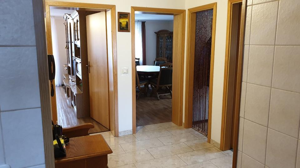 Mehrfamilienhaus, Wohnhaus Bietigheim-Bissingen Bissingen - 10 Zimmer, 210 m&sup2;, 795.000&euro; | Angebot:27163916
