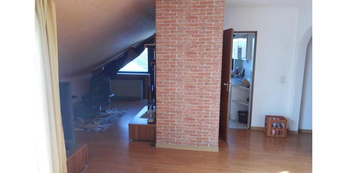 Dachgeschoßwohnung Balve - 3 Zimmer, 69 m&sup2;, 345&euro; | Angebot:25406272