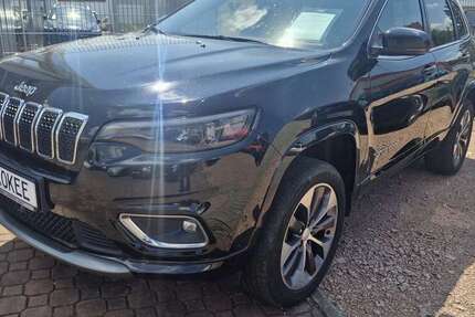 Jeep Cherokee 71.190 km 25.990 &euro; Weinböhla 01689