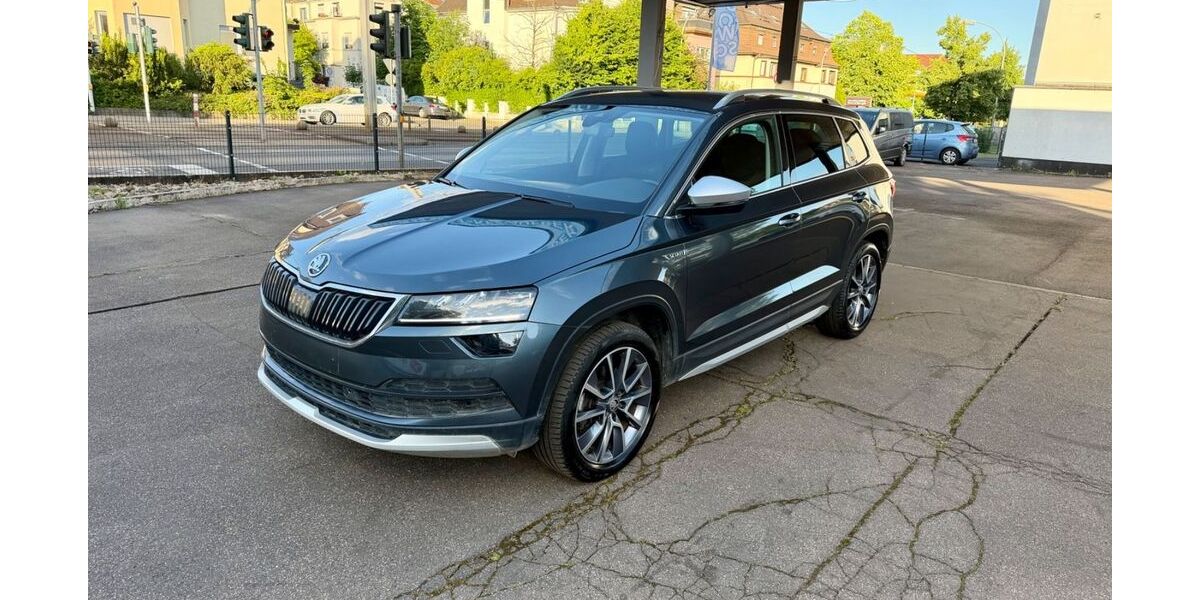 Skoda Karoq 100.424 km 22.500 &euro; Saarbrücken 66115