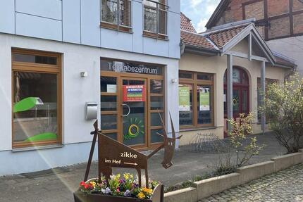 12 MONATE HALBE MIETE Gewerbeeinheit Alexandrinenhof in Bad Doberan zimmer