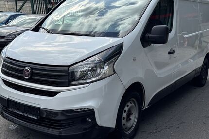 Fiat Talento 178.000 km 7.999 &euro; Remscheid 42857