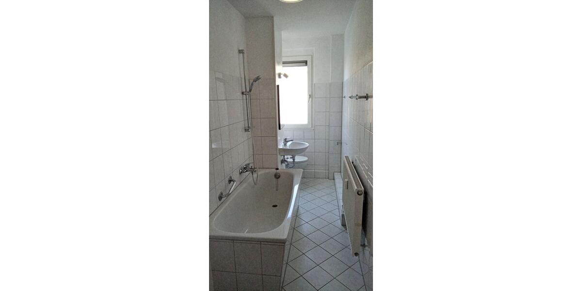 Etagenwohnung Limbach-Oberfrohna Oberfrohna - 2 Zimmer, 47 m&sup2;, 41.000&euro; | Angebot:26251050