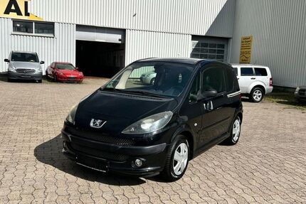 Peugeot 1007 121.000 km 3.950 &euro; Garbsen/ Hannover 30827