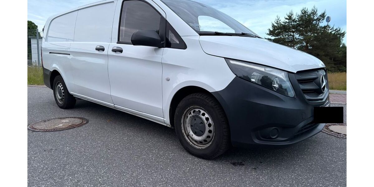 Mercedes-Benz Vito 215.000 km 9.950 &euro; Lübeck 23568