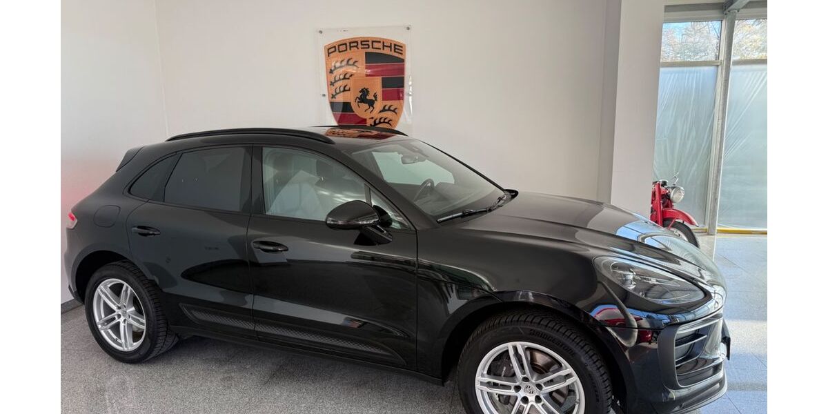 Porsche Macan 57.630 km 52.955 &euro; Hallbergmoos 85399