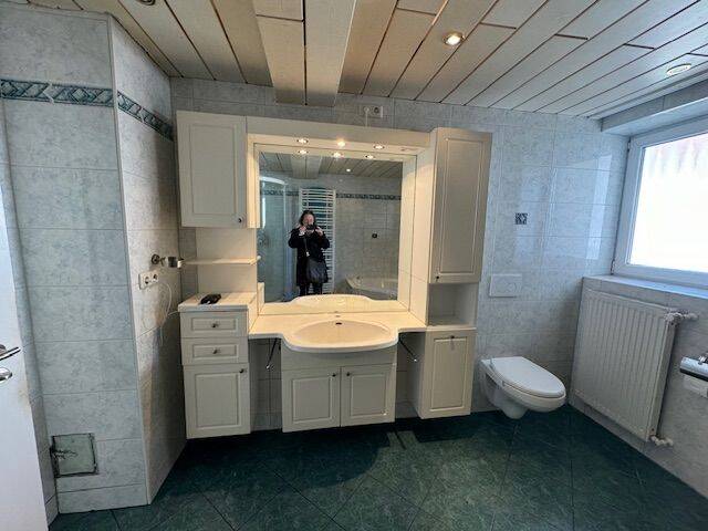 Einfamilienhaus Eschwege Oberhone - 6 Zimmer, 167 m&sup2;, 2.200&euro; | Angebot:25683323