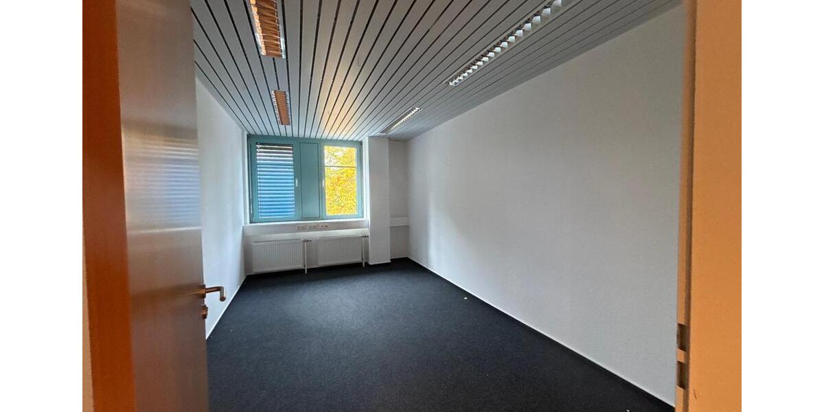 Gewerbeobjekt Cottbus Merzdorf - 7&euro; | Angebot:23503667