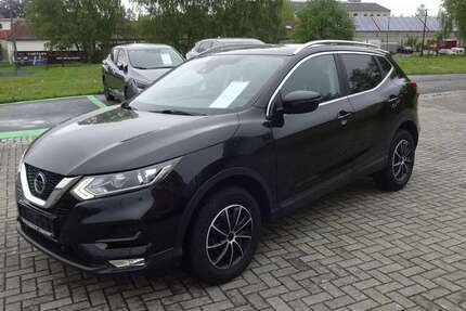 Nissan Qashqai 76.500 km 15.500 &euro; Ebersbach-Neugersdorf 02727