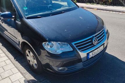 VW Touran 258.000 km 1.700 &euro; Obermichelbach 90587