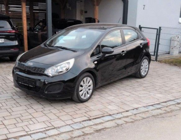 Kia Rio 185.700 km 3.990 &euro; Pfronten 87459