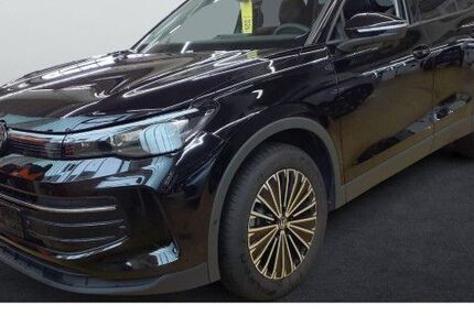 VW Tiguan 17.800 km 33.790 &euro; Gersthofen 86368