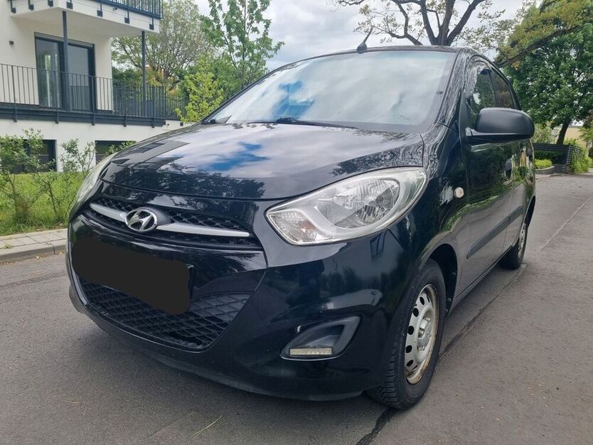 i10