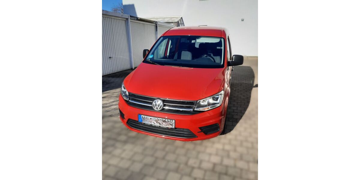VW Caddy Maxi 71.500 km 19.200 &euro; München 80993