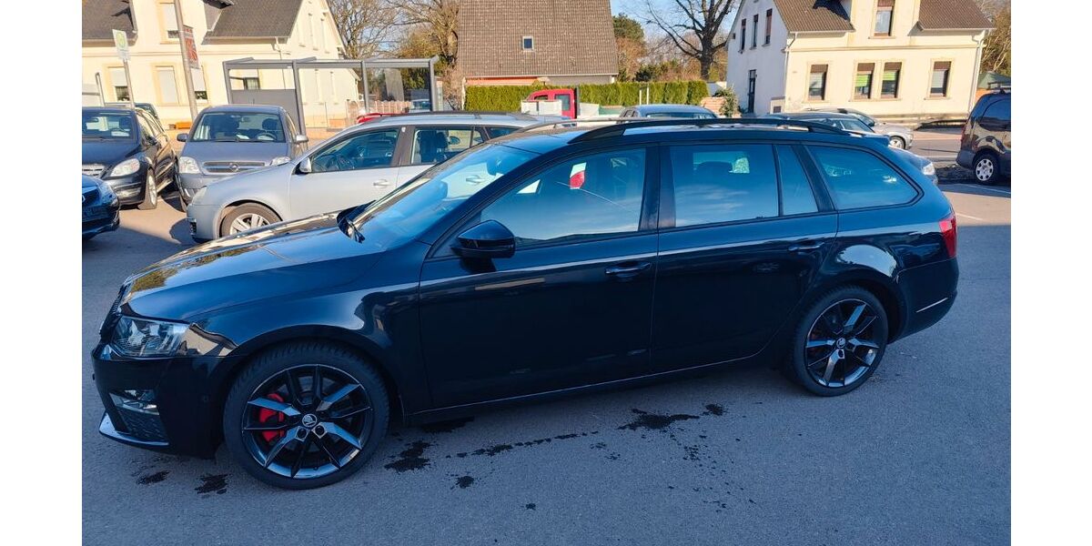 Skoda Octavia 211.000 km 8.990 &euro; Minden 32425