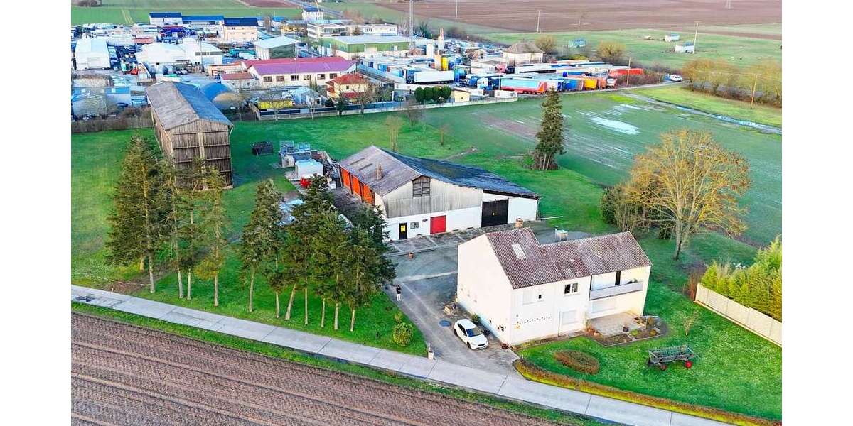 Grundstück in Lingenfeld 695.000 € 11105 m² zimmer