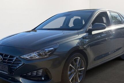 Hyundai i30 75.676 km 16.490 &euro; Oberhausen 46049