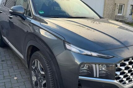 Hyundai SANTA FE 39.950 km 31.550 &euro; Aachen 52072