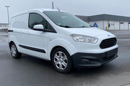Ford Transit Courier 93.300 km 7.500 &euro; Herford 32051