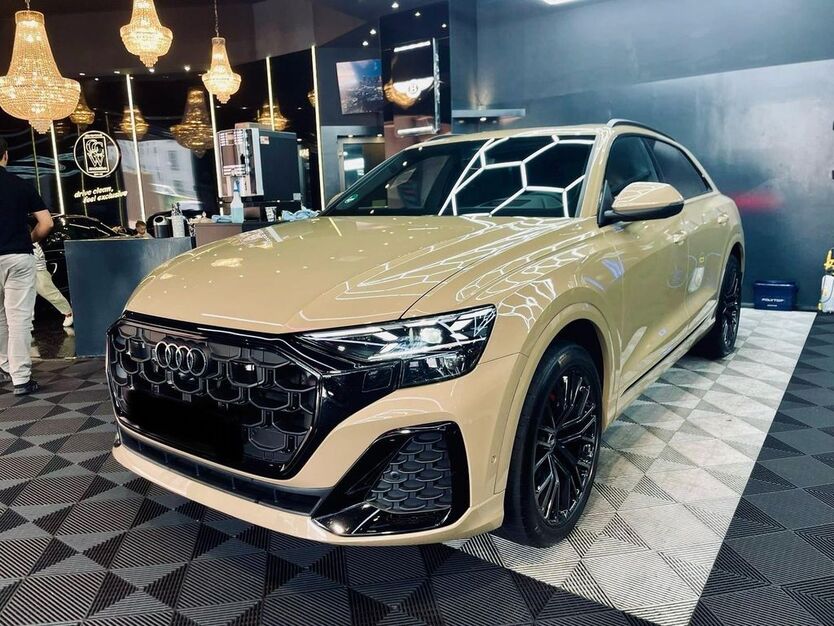 Audi Q8 11.000 km 85.900 € Berlin 10553