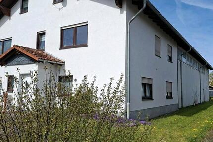 Haus Marburg - 10 Zimmer, 200 m&sup2;, 385.000&euro; | Angebot:26415376