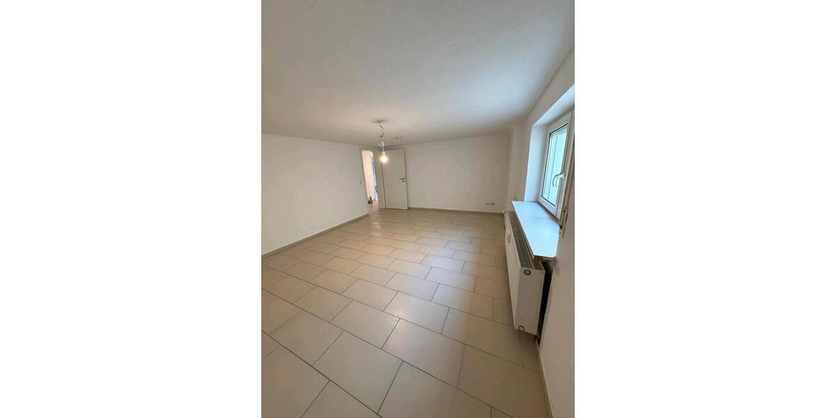 Etagenwohnung Sandhausen - 2 Zimmer, 49 m&sup2;, 159.000&euro; | Angebot:25235598