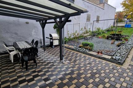 Haus zum Verkauf mit Garten und Laden 7 zimmer