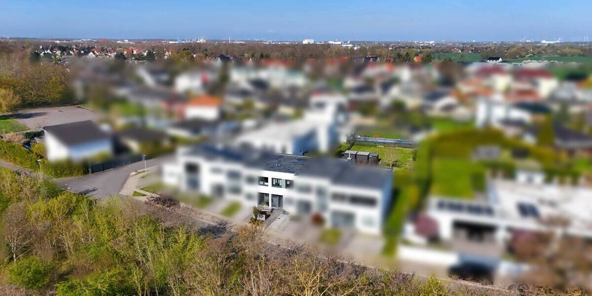 Reihenmittelhaus Bitterfeld-Wolfen Bitterfeld - 3 Zimmer, 95 m&sup2;, 320.000&euro; | Angebot:26435646