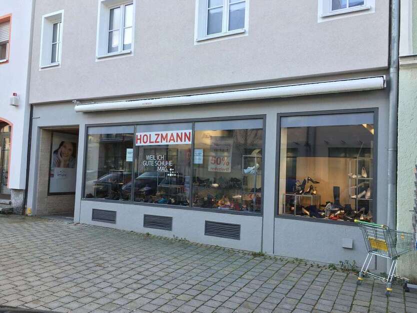 Einzelhandel in Pfaffenhofen 1.600 € 120 m²