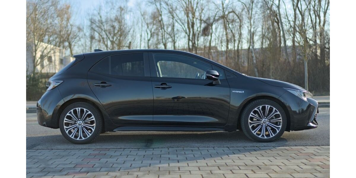 Toyota Corolla 61.600 km 19.000 &euro; Ingolstadt 85053