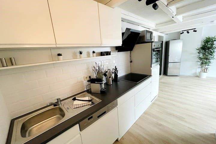 Mehrfamilienhaus, Wohnhaus Zwickau Innenstadt - 2 Zimmer, 1.100.000&euro; | Angebot:25769095