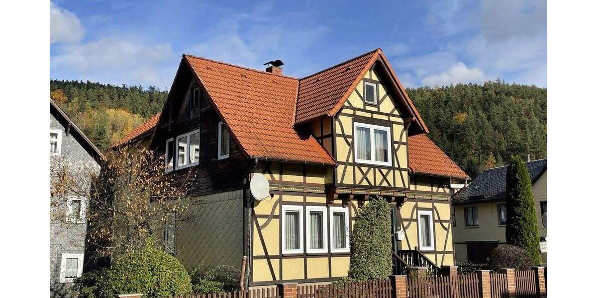 Einfamilienhaus Sitzendorf - 7 Zimmer, 190 m&sup2;, 125.000&euro; | Angebot:23399966