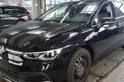 VW Golf 31.688 km 22.685 &euro; Pohlheim 35415