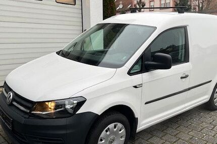 VW Caddy 60.530 km 11.700 &euro; Engen 78234