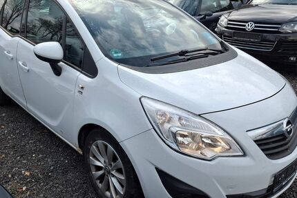 Opel Meriva 111.000 km 4.699 &euro; Eichenzell 36124