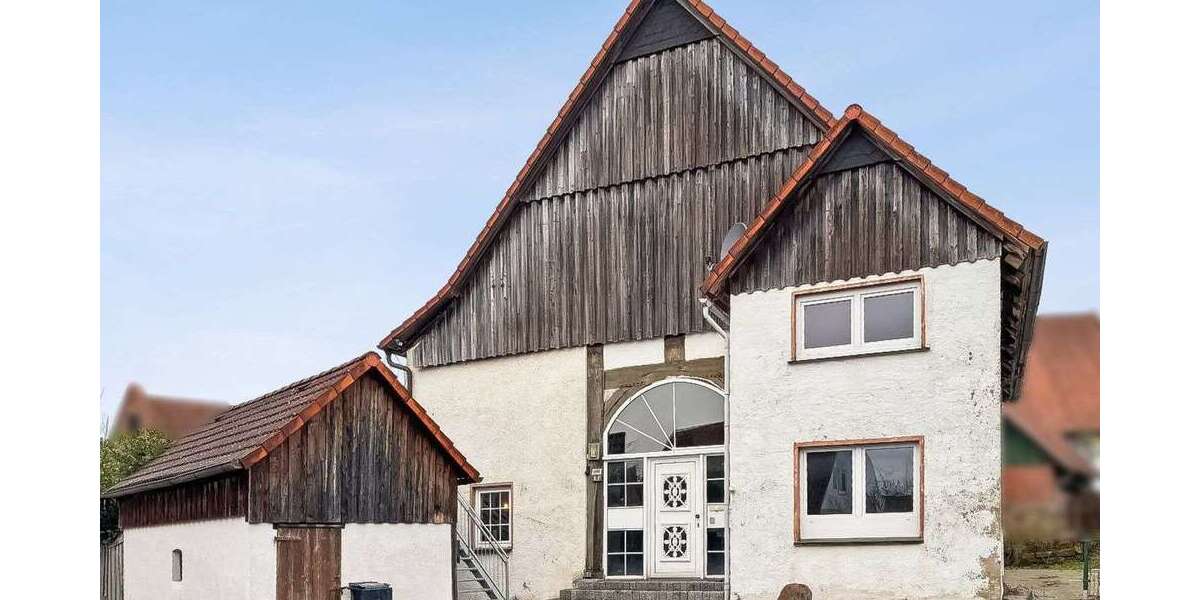 Haus zum Kaufen in Schieder-Schwalenberg 229.000 € 240.96 m² 7 zimmer