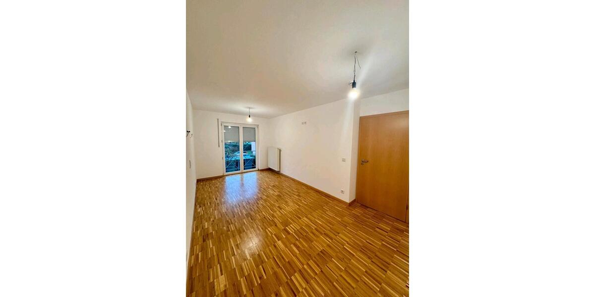 Reihenhaus Ingolstadt Münchener Straße - 6 Zimmer, 124 m&sup2;, 640.000&euro; | Angebot:27093191