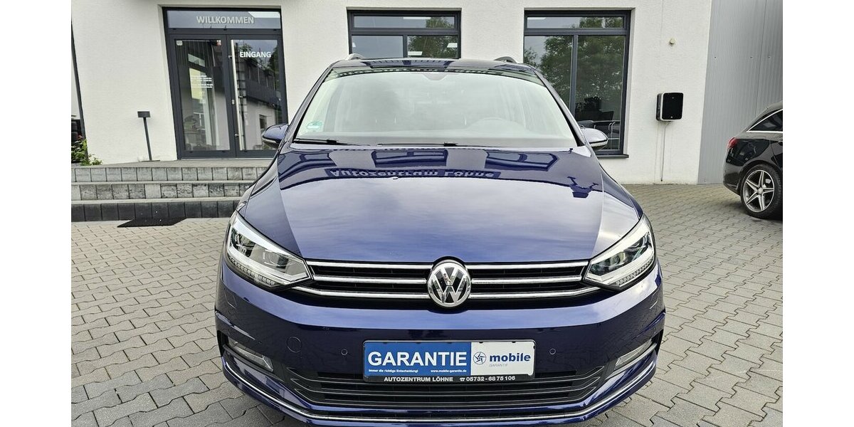 VW Touran 1.4 TSI Comfortline NAVI PANO LED AHK 69.950 km 21.490 &euro; Löhne 32584